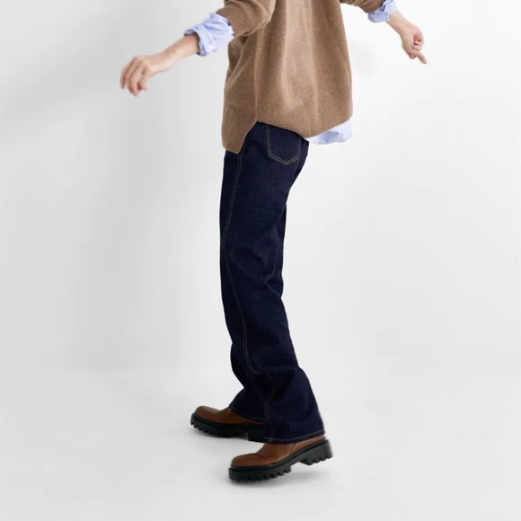 NWT Zara Flat Leather Ankle Boots. Size 5 - Picture 5 of 10